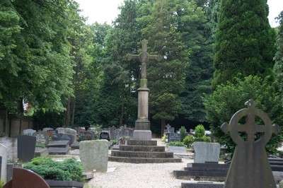 hardstenen hoofdkruis